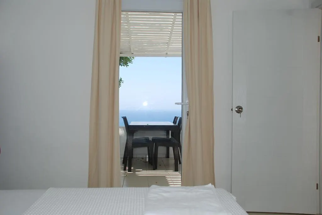 Vega Aparts Gumusluk Aparthotel