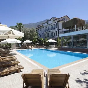 Hotel Peace