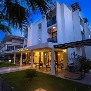Hotel Bayram, Çeşme