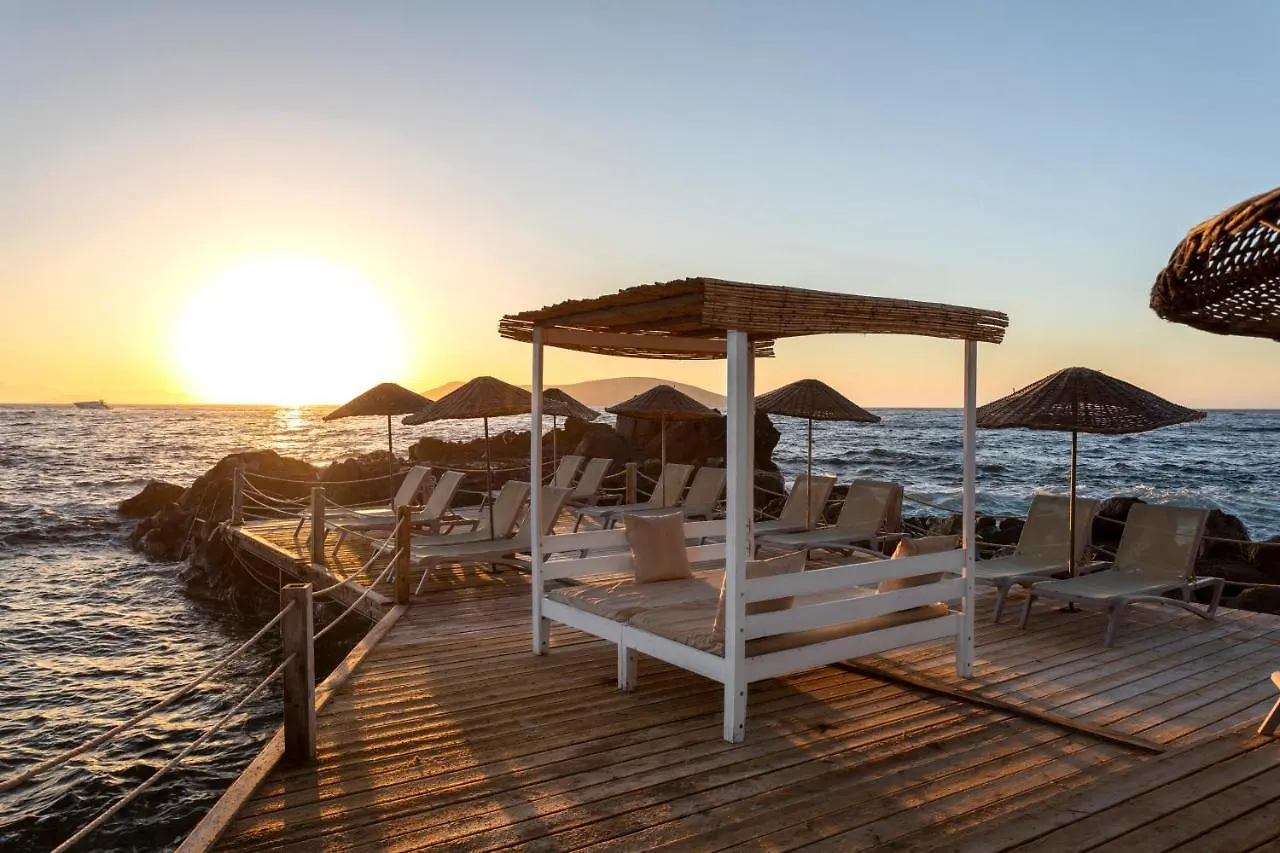 Aparthotel Vega Aparts Gümüşlük