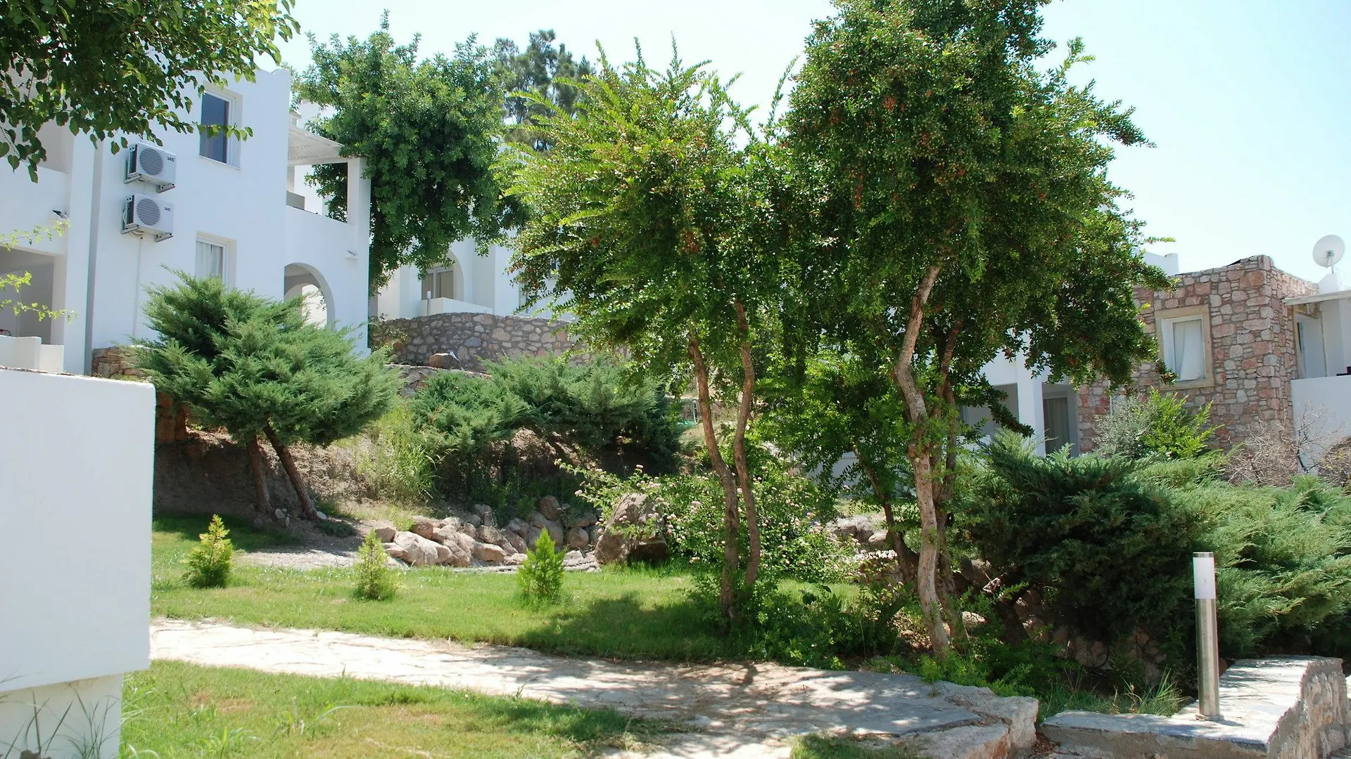 Vega Aparts Gümüşlük 3*,